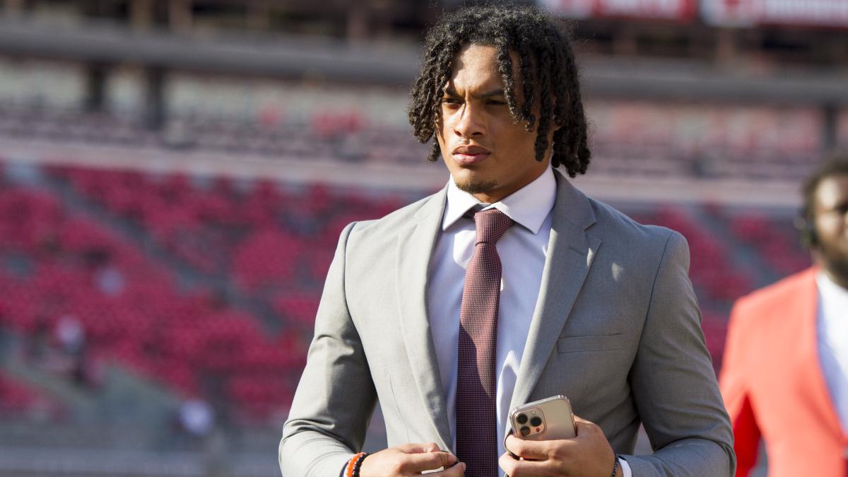 6. Cameron Martinez